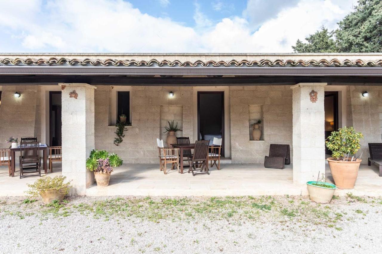 Agriturismo De Lorenzi Villa Casarano Exteriör bild