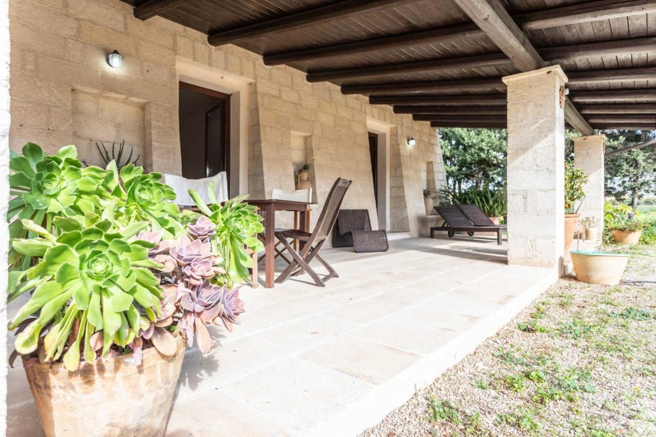 Agriturismo De Lorenzi Villa Casarano Exteriör bild