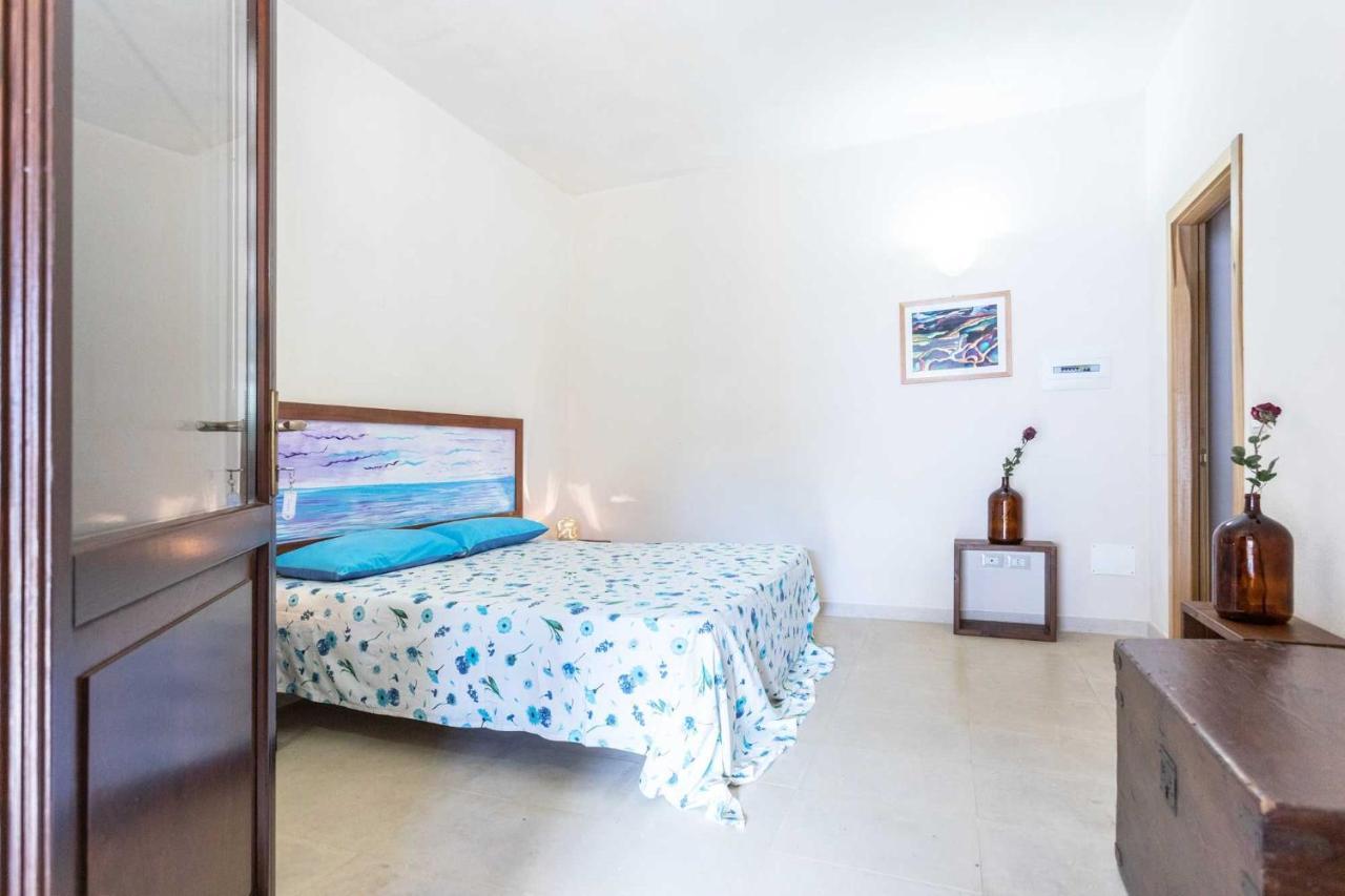 Agriturismo De Lorenzi Villa Casarano Exteriör bild