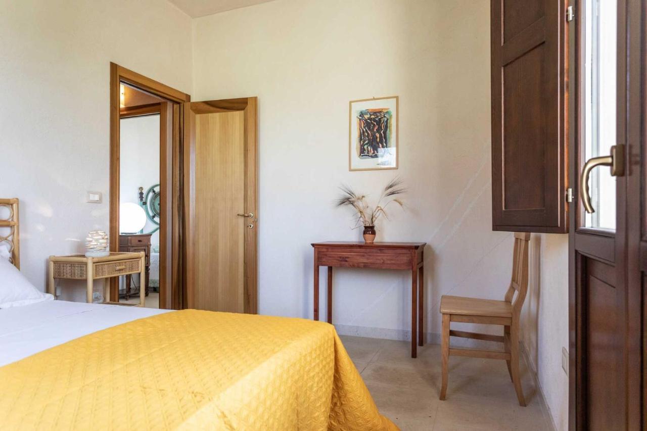 Agriturismo De Lorenzi Villa Casarano Exteriör bild