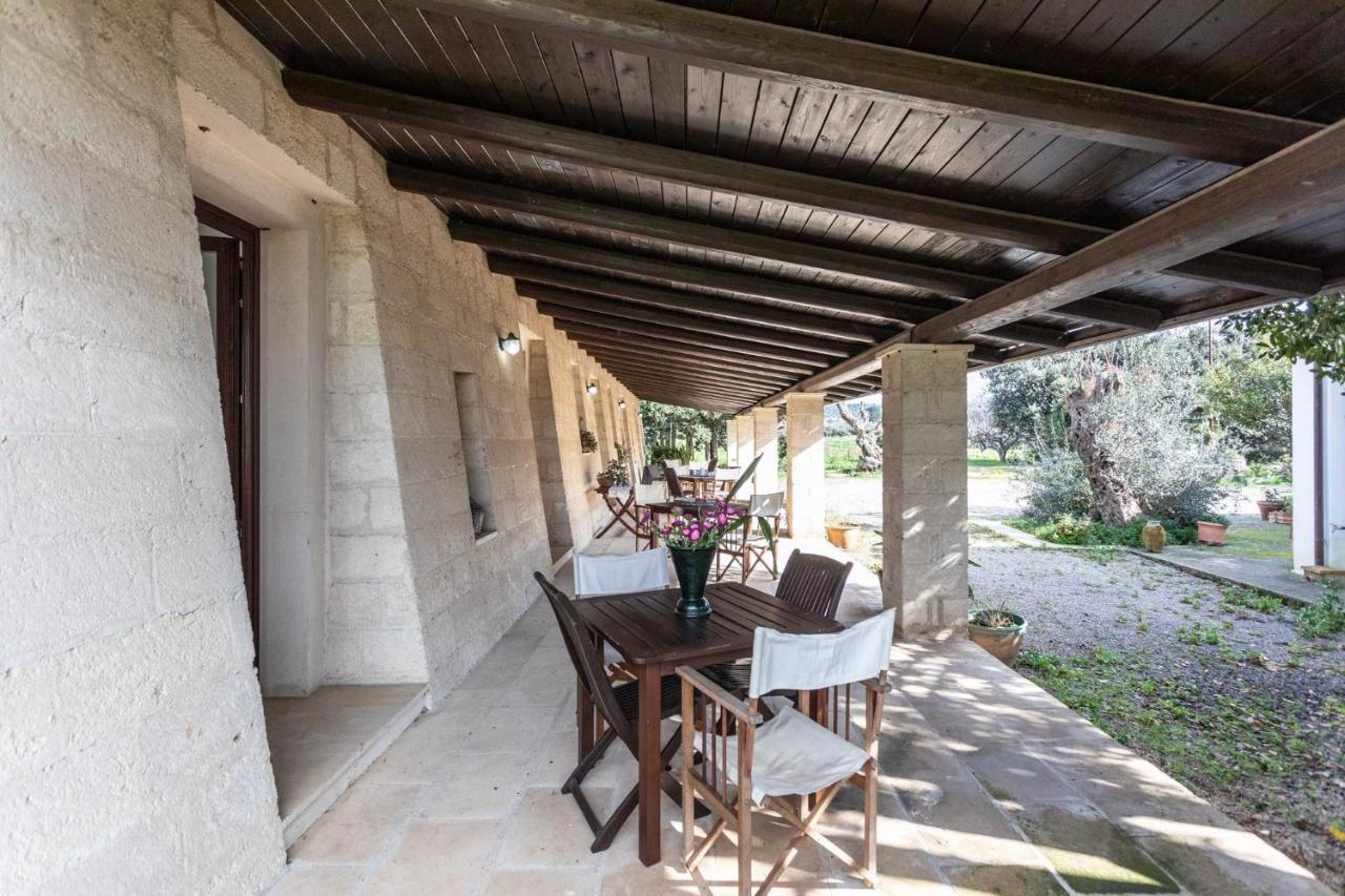 Agriturismo De Lorenzi Villa Casarano Exteriör bild